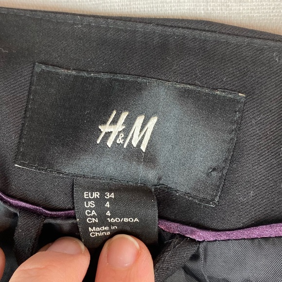 H&M Black 3 Button Fitted Blazer Size 4 - Picture 3 of 5